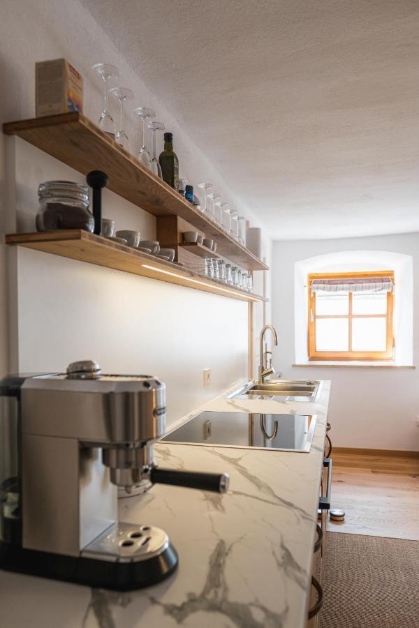 Gehobenes Ambiente In Historischer Wohnung Walting Ngoại thất bức ảnh