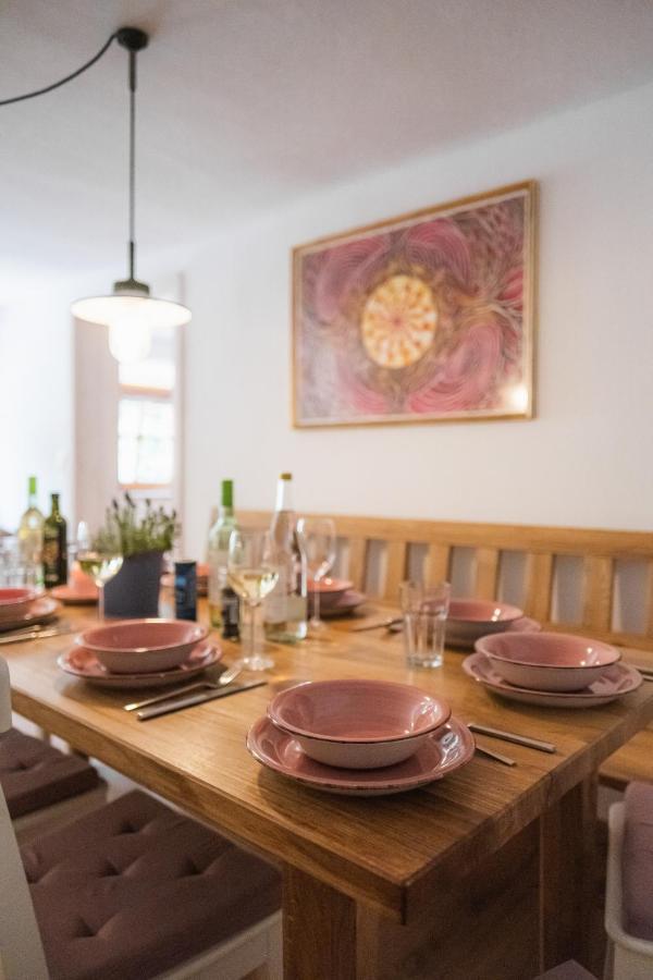 Gehobenes Ambiente In Historischer Wohnung Walting Ngoại thất bức ảnh